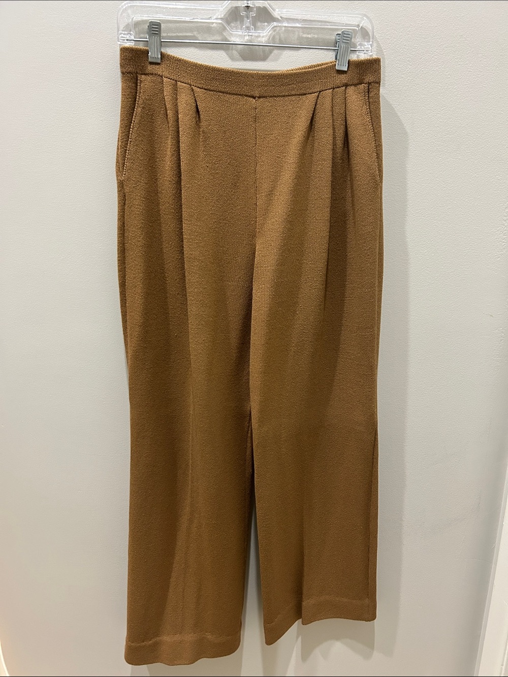 St. John Collection by Marie Gray Woman’s Wide-Leg Knit Jersey Pants in Camel
